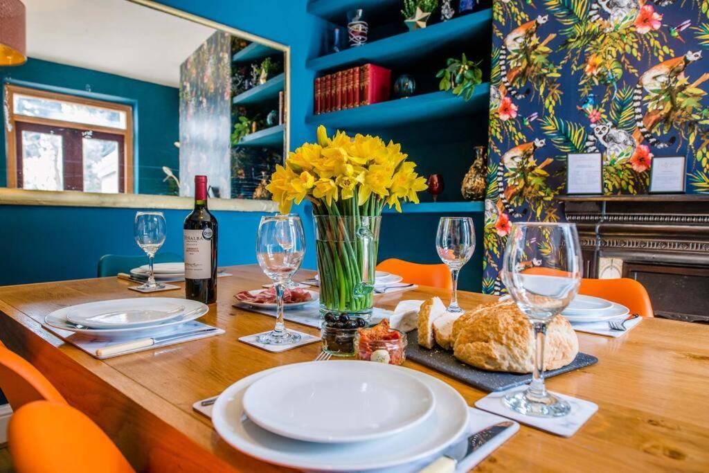 Gorgeous Victorian House Sleeps 6 In Cardiff Villa Kültér fotó