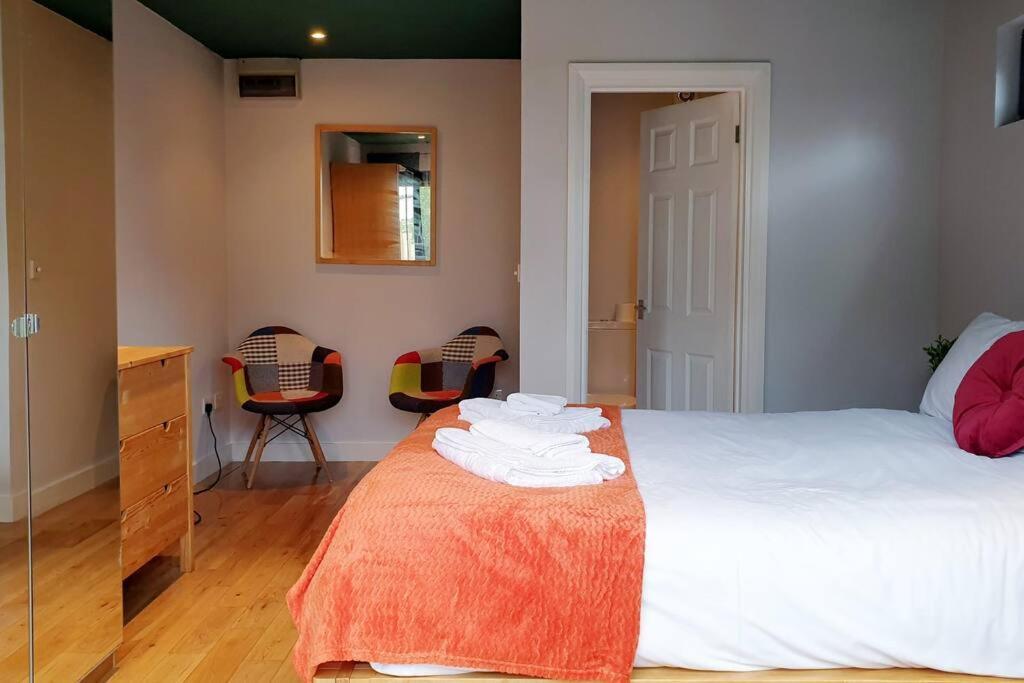 Gorgeous Victorian House Sleeps 6 In Cardiff Villa Kültér fotó